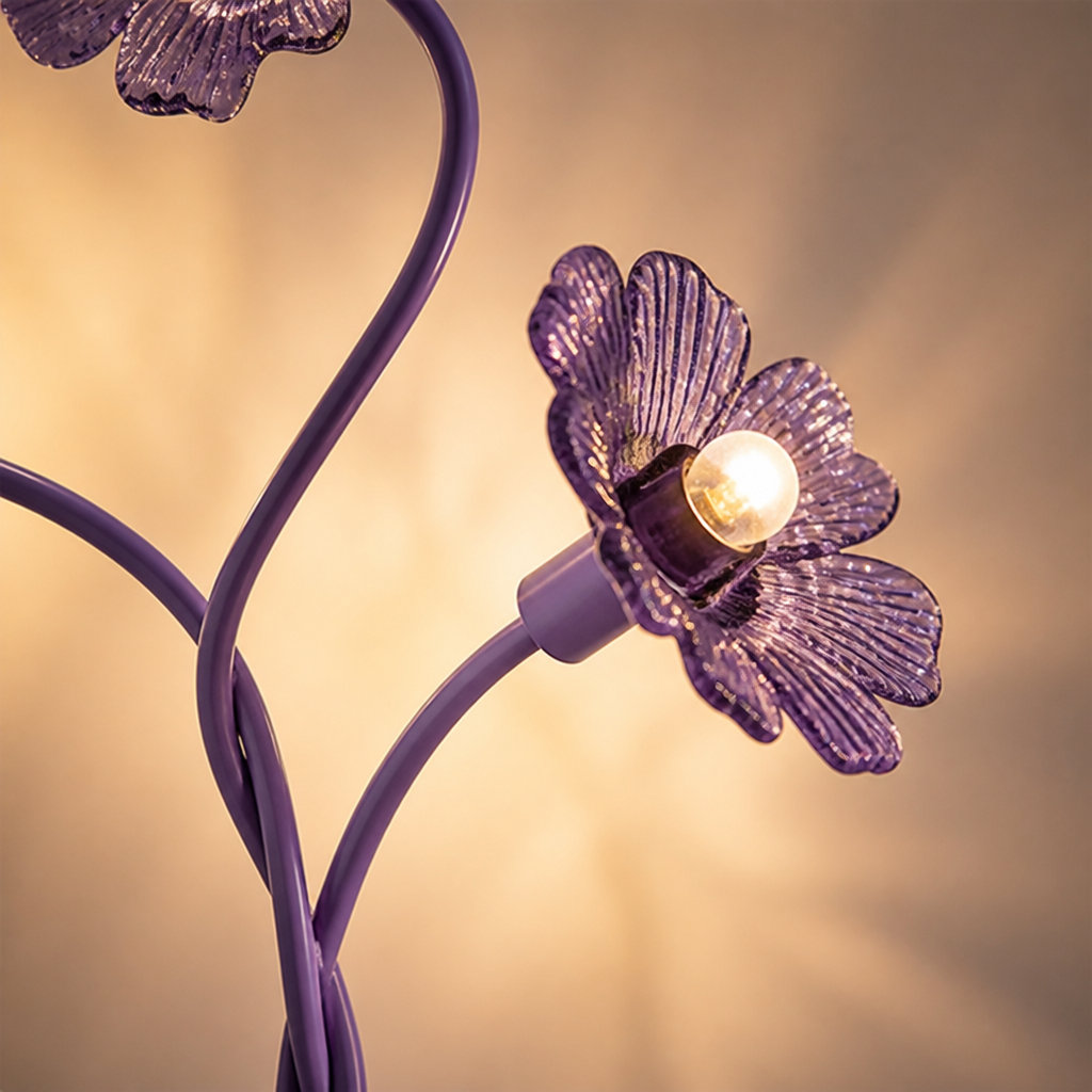 Minimalist Metal Flower-Shaped Floor Lamp