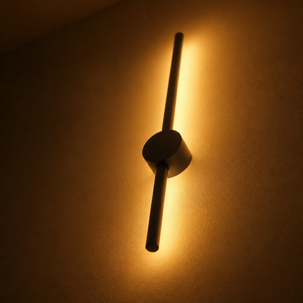 Minimalist Metal LED Linear Wall Sconce