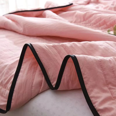 Cooling Blanket Breathable Lightweight Machine Washable