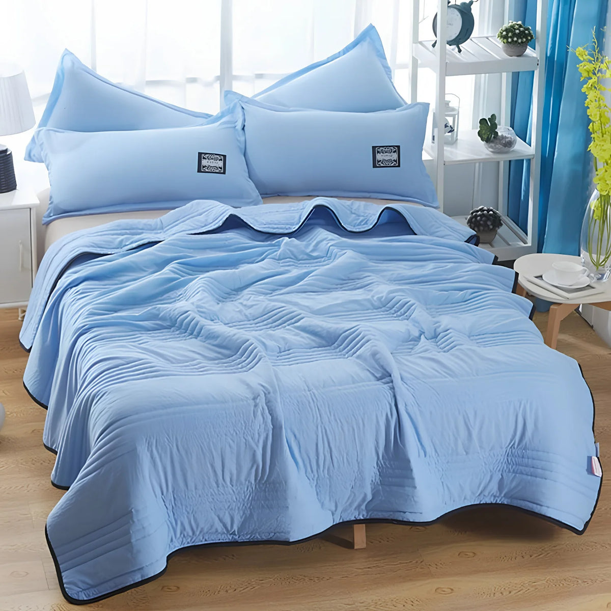 Cooling Blanket Breathable Lightweight Machine Washable