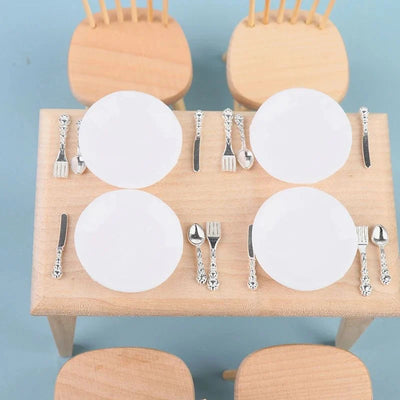 Dollhouse Dinnerware Set 1:12 Scale Set of 4