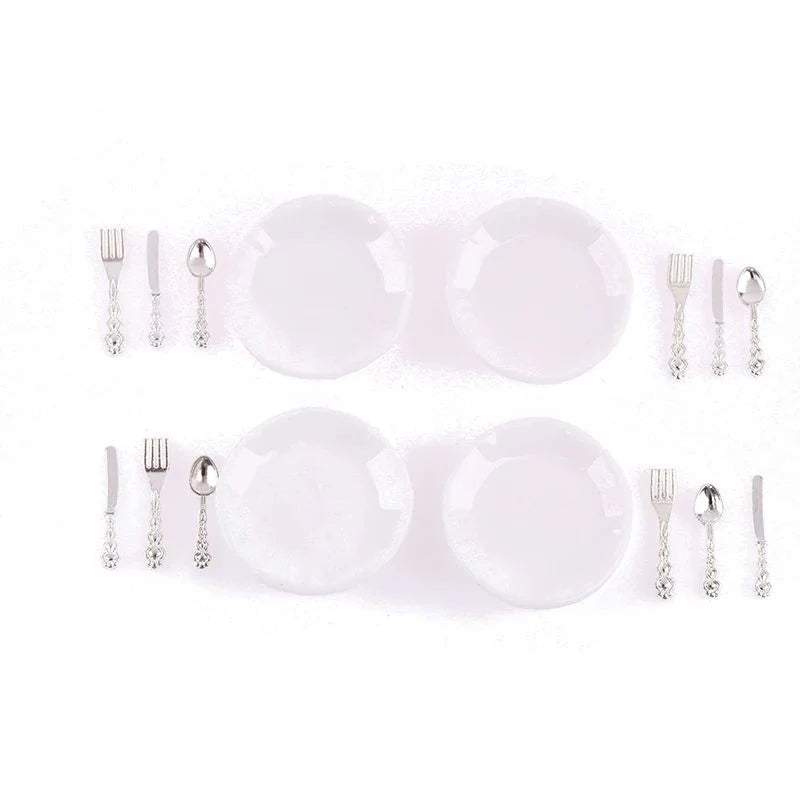 Dollhouse Dinnerware Set 1:12 Scale Set of 4