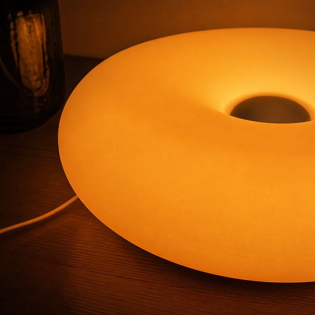 Minimalist Plastic Ring LED Table Lamp